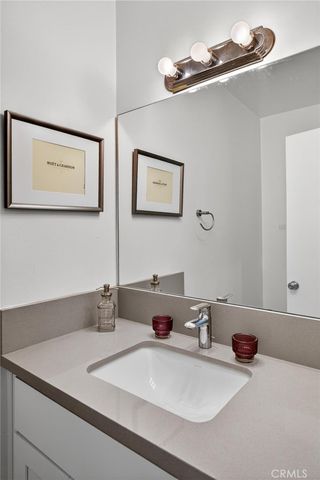 8710 Delgany Avenue 8, Playa Del Rey, CA 90293