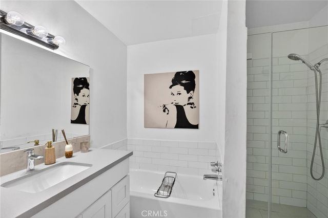 8710 Delgany Avenue 8, Playa Del Rey, CA 90293