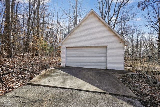 4523 E Parkwood Drive, Martinsville, IN 46151