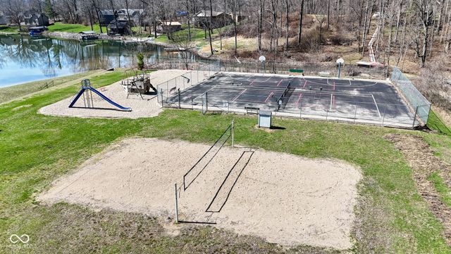 4523 E Parkwood Drive, Martinsville, IN 46151