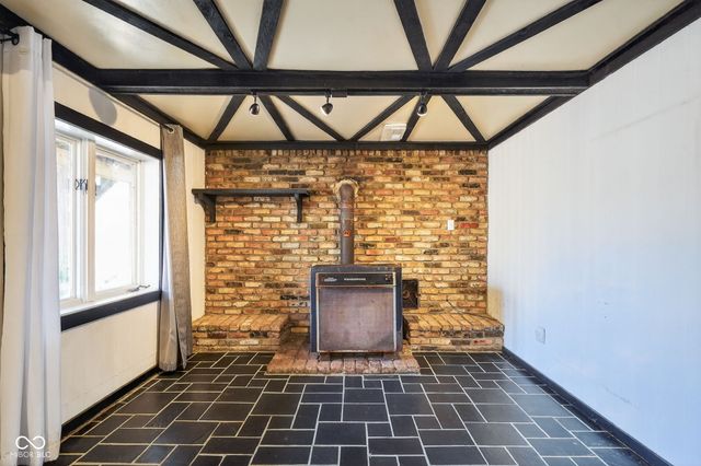 4523 E Parkwood Drive, Martinsville, IN 46151