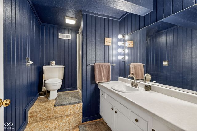 4523 E Parkwood Drive, Martinsville, IN 46151