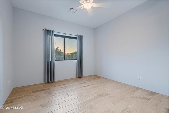 475 N Timberline Road, Oracle, AZ 85623