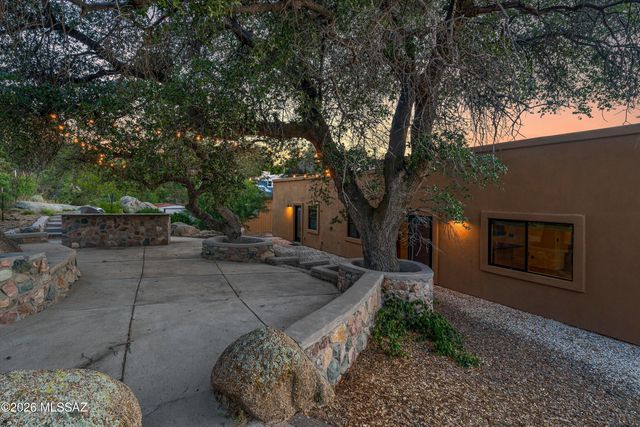 475 N Timberline Road, Oracle, AZ 85623