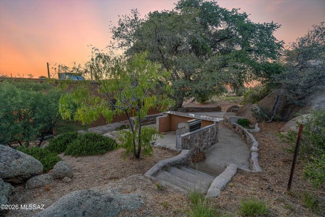 475 N Timberline Road, Oracle, AZ 85623