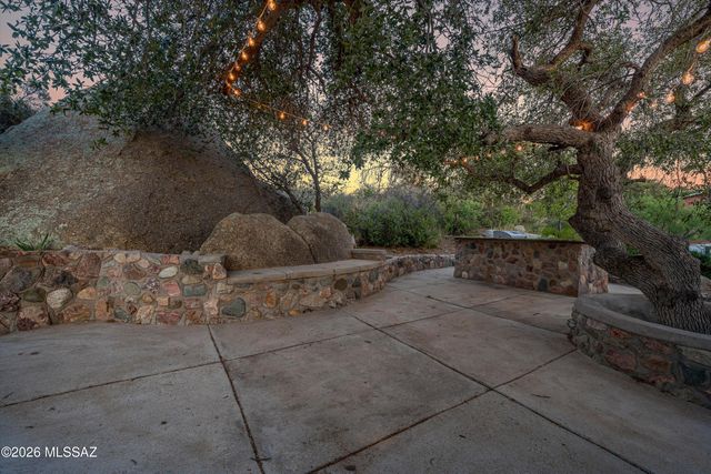 475 N Timberline Road, Oracle, AZ 85623