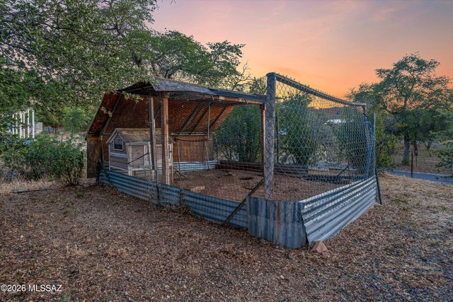475 N Timberline Road, Oracle, AZ 85623