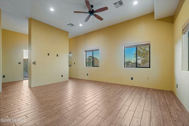 475 N Timberline Road, Oracle, AZ 85623