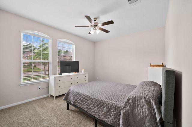 25615 Pinyon Hill Trail, Tomball, TX 77375