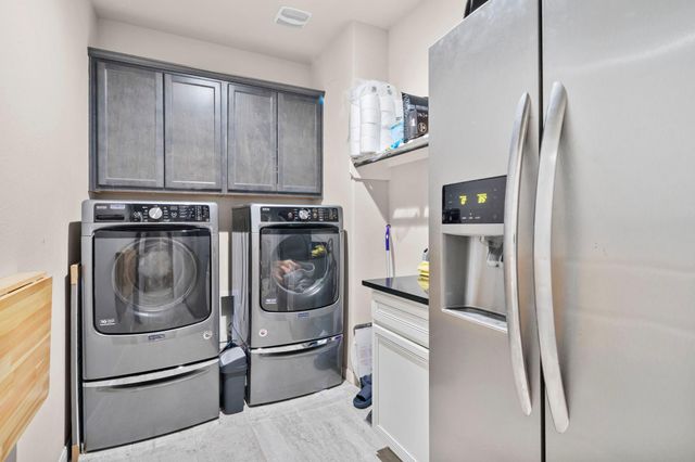 25615 Pinyon Hill Trail, Tomball, TX 77375