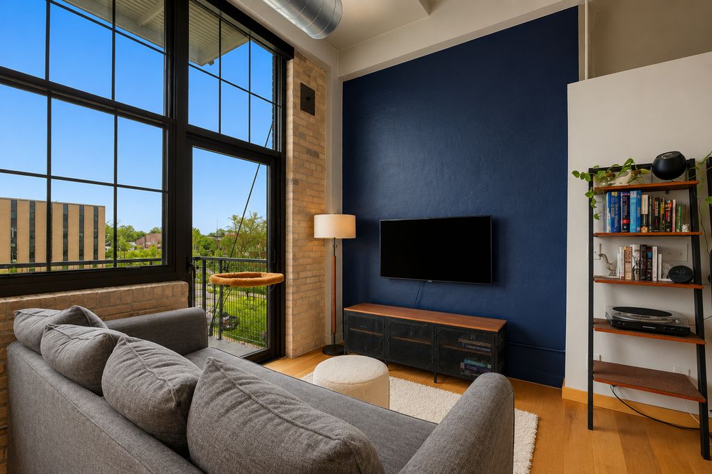 1901 E Hennepin Avenue 306, Minneapolis, MN 55413 — photo 4