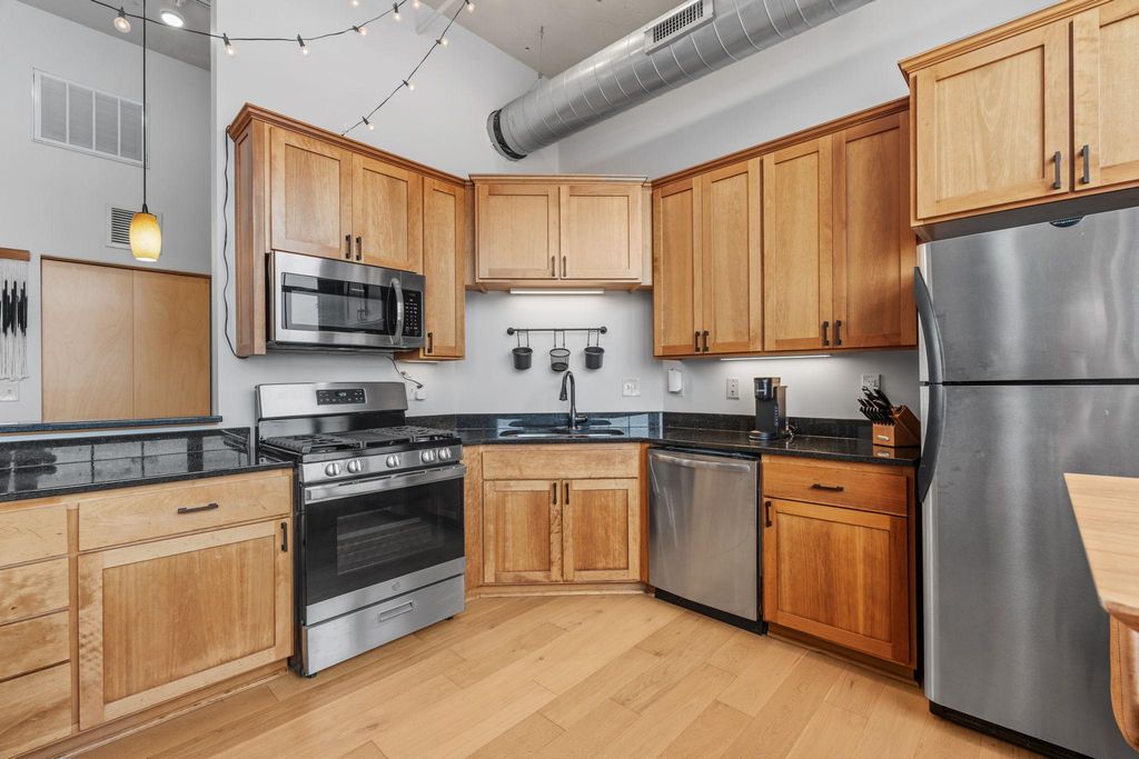 1901 E Hennepin Avenue 306, Minneapolis, MN 55413 — photo 5