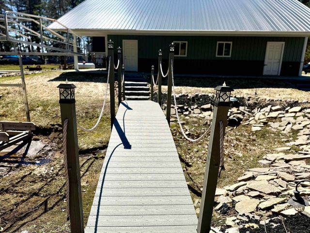 3358 E Pinecrest Drive, Gladwin, MI 48624