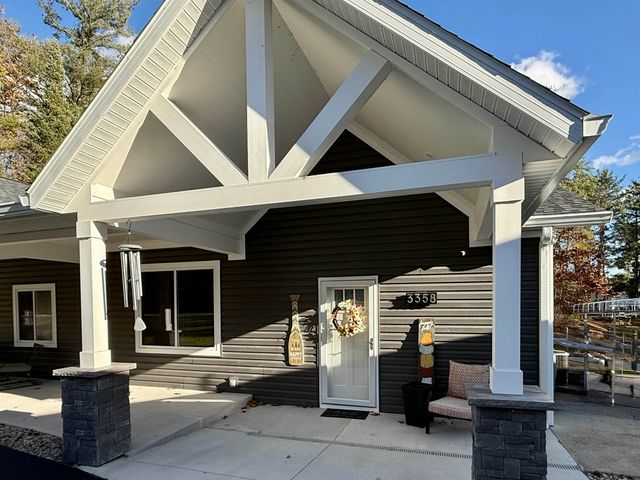 3358 E Pinecrest Drive, Gladwin, MI 48624