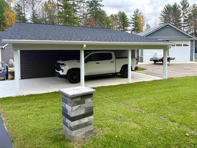 3358 E Pinecrest Drive, Gladwin, MI 48624
