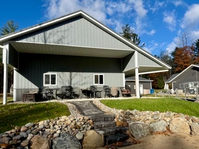 3358 E Pinecrest Drive, Gladwin, MI 48624