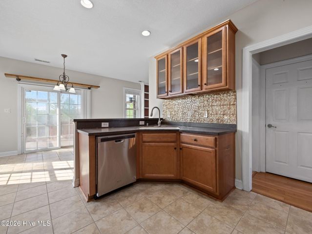 118 Farmington Drive, Richlands, NC 28574