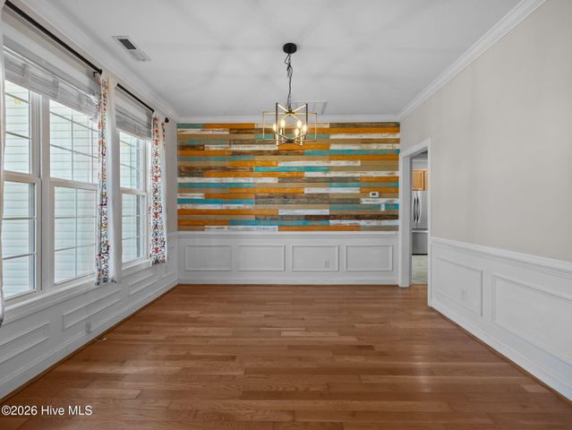 118 Farmington Drive, Richlands, NC 28574