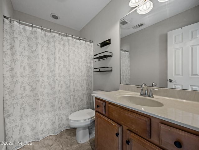 118 Farmington Drive, Richlands, NC 28574