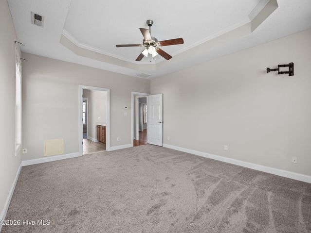 118 Farmington Drive, Richlands, NC 28574