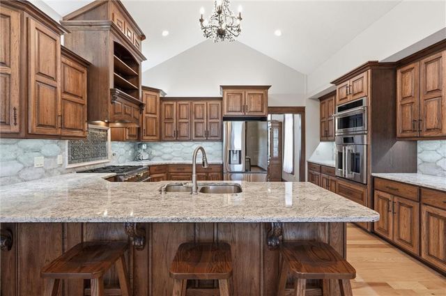 7630 SE Berryton Road, Berryton, KS 66409