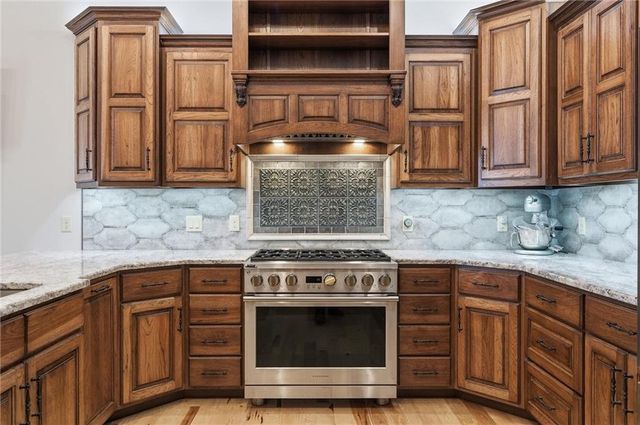 7630 SE Berryton Road, Berryton, KS 66409
