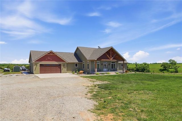 7630 SE Berryton Road, Berryton, KS 66409