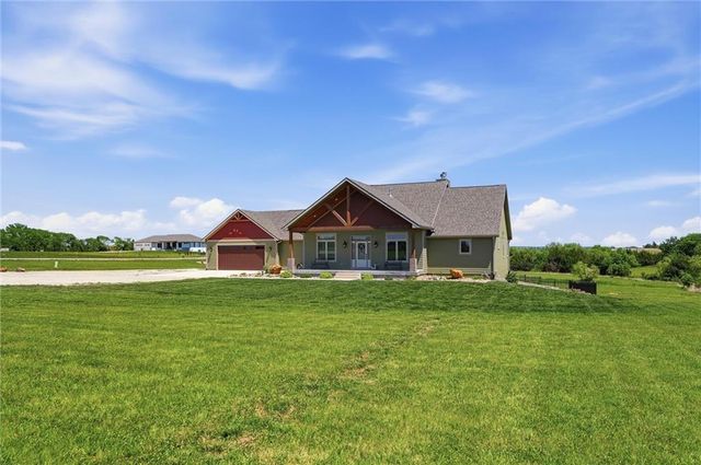 7630 SE Berryton Road, Berryton, KS 66409