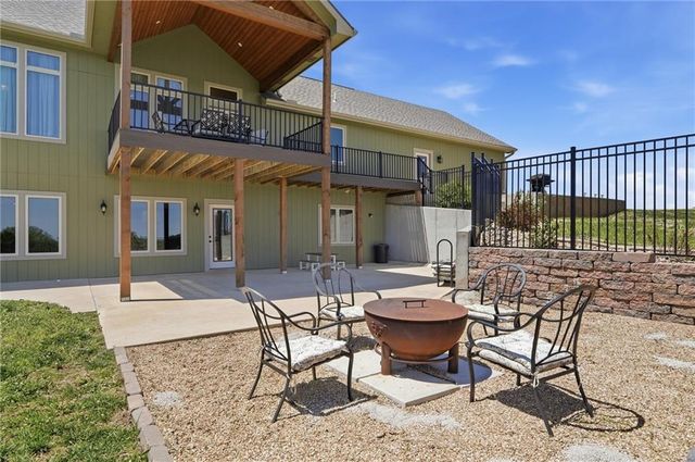 7630 SE Berryton Road, Berryton, KS 66409
