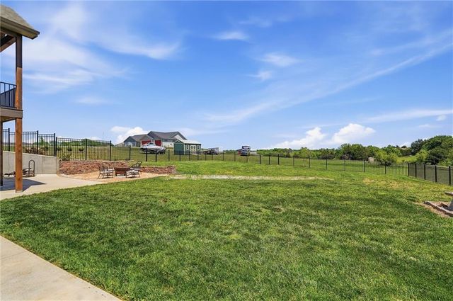 7630 SE Berryton Road, Berryton, KS 66409