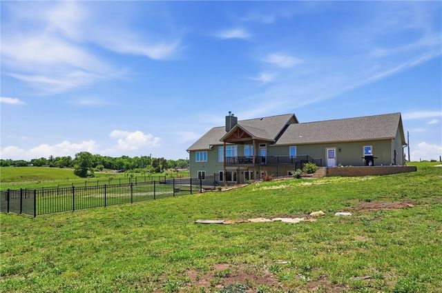 7630 SE Berryton Road, Berryton, KS 66409