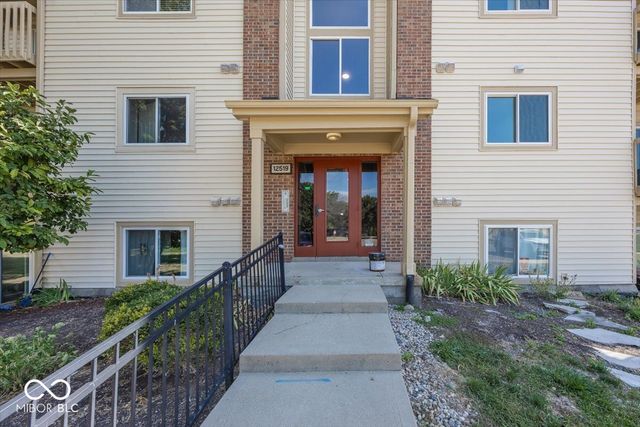 12519 Timber Creek Drive 2, Carmel, IN 46032