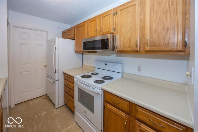 12519 Timber Creek Drive 2, Carmel, IN 46032