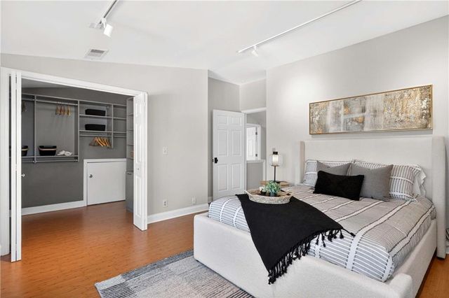 2168 Ridgedale NE Road, Atlanta, GA 30317