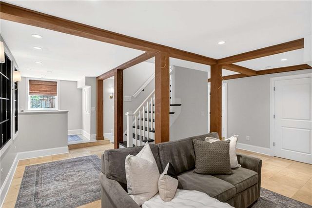 2168 Ridgedale NE Road, Atlanta, GA 30317