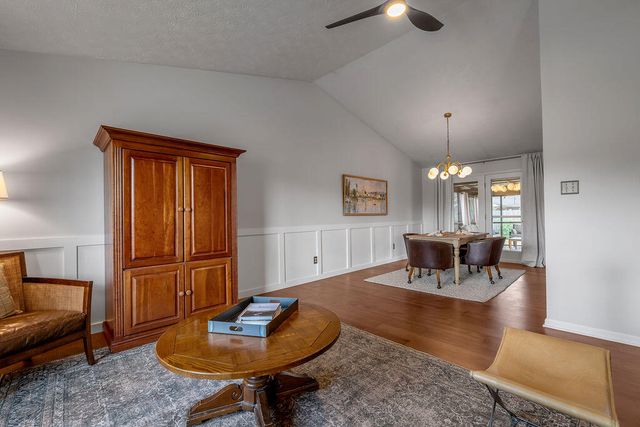 313 Fox Harbour Drive, Lexington, KY 40517