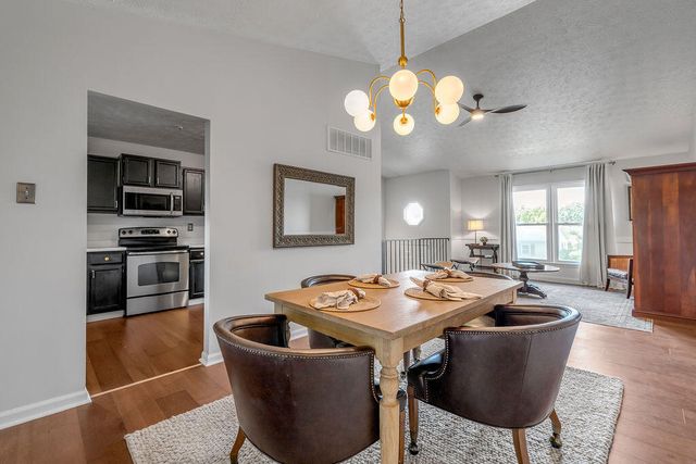 313 Fox Harbour Drive, Lexington, KY 40517