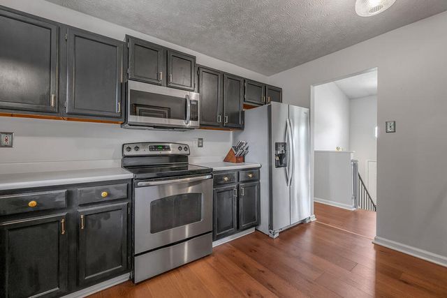 313 Fox Harbour Drive, Lexington, KY 40517