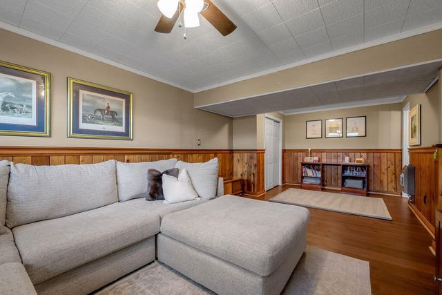 313 Fox Harbour Drive, Lexington, KY 40517