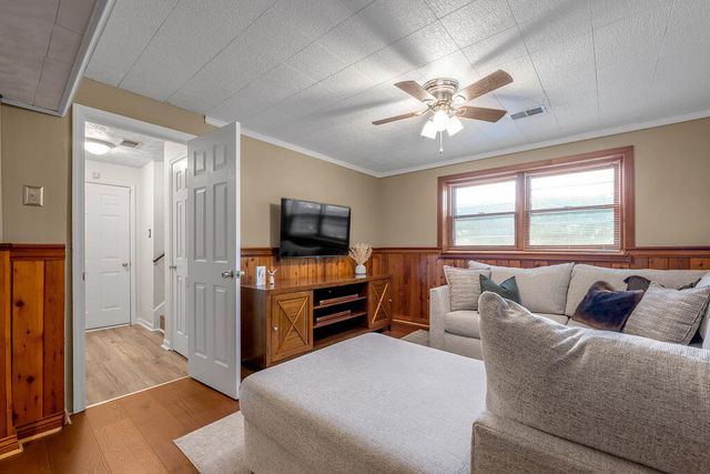 313 Fox Harbour Drive, Lexington, KY 40517