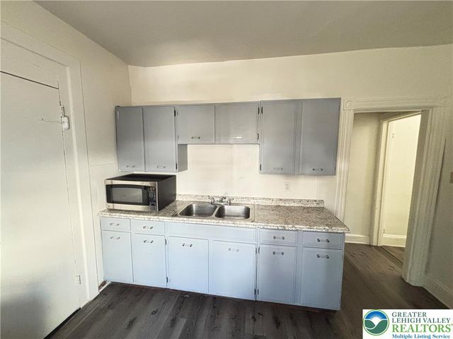 113 North 8th Street 4, Easton, PA 18042