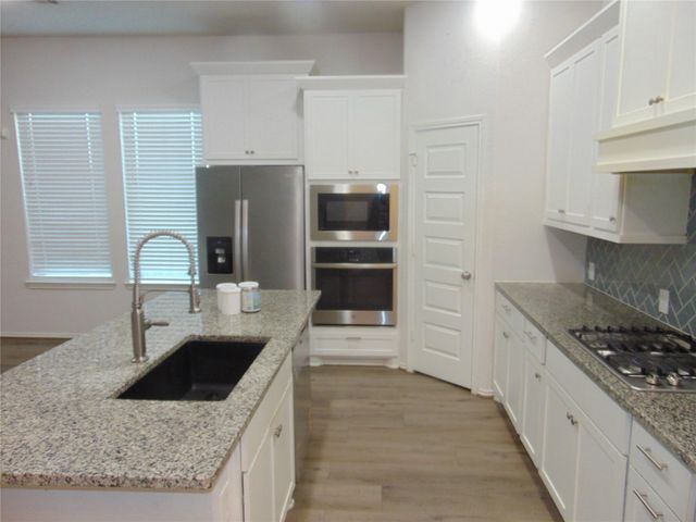 24978 Tidmor Lane, Richmond, TX 77406