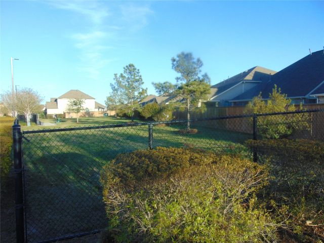 24978 Tidmor Lane, Richmond, TX 77406