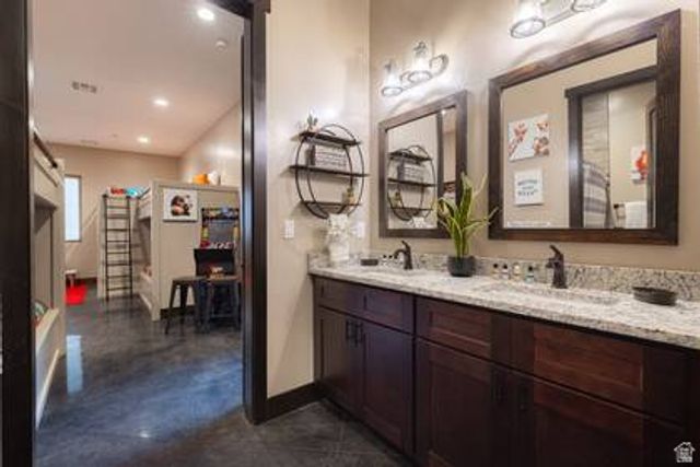 3208 S 4900 W, Hurricane, UT 84737