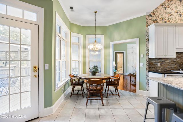 286 Gooseneck Road W, Rocky Point, NC 28457