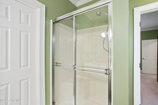 286 Gooseneck Road W, Rocky Point, NC 28457