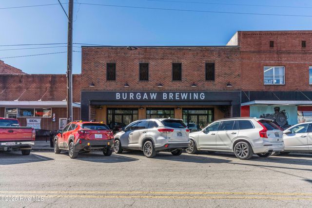 286 Gooseneck Road W, Rocky Point, NC 28457