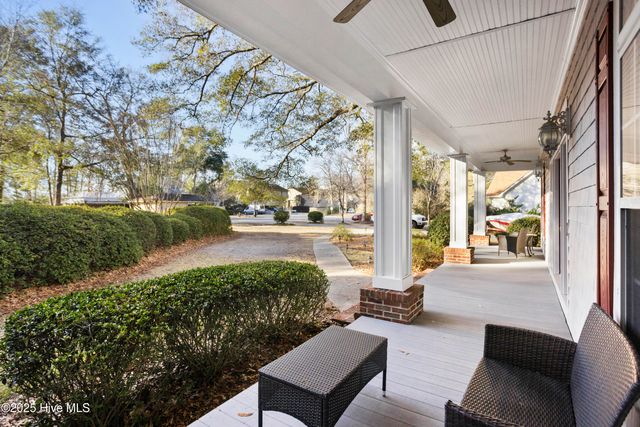 286 Gooseneck Road W, Rocky Point, NC 28457