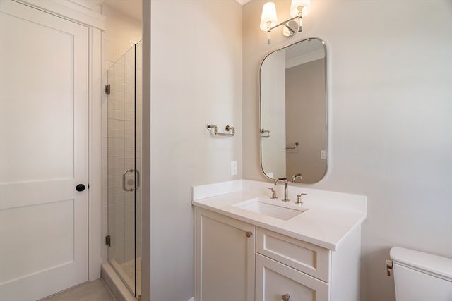 11 Wyndemere, Natick, MA 01760