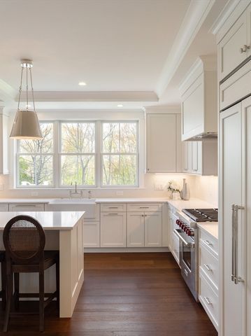 11 Wyndemere, Natick, MA 01760